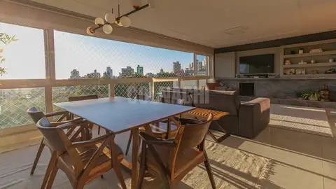Apartamento em Petrópolis