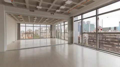 Conjunto Comercial em Moinhos de Vento