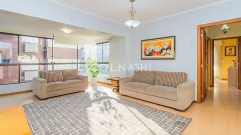 Apartamento em Petrópolis
