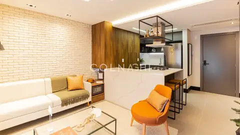 Apartamento em Mont Serrat
