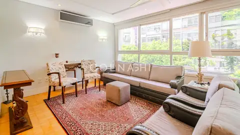 Apartamento em Moinhos de Vento