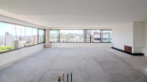Apartamento em Petrópolis