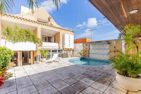 Casa em Chácara das Pedras
