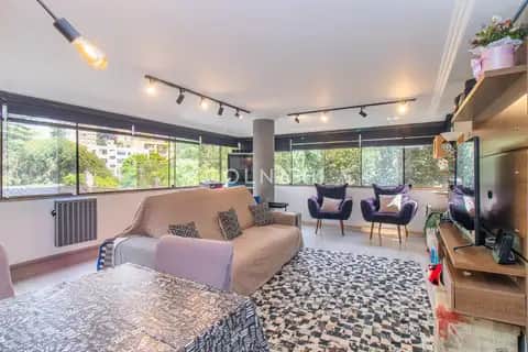 Apartamento em Auxiliadora
