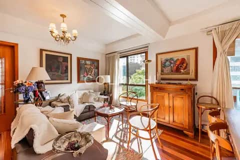 Apartamento em Moinhos de Vento