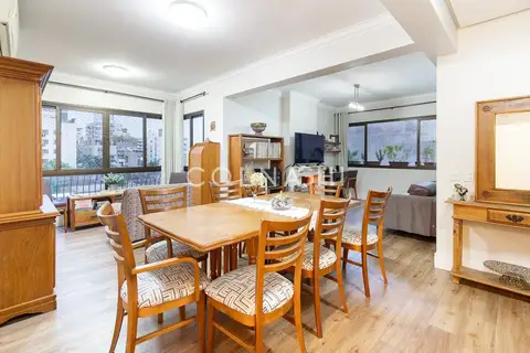 Apartamento em Mont Serrat