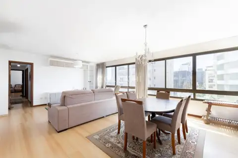 Apartamento em Petrópolis