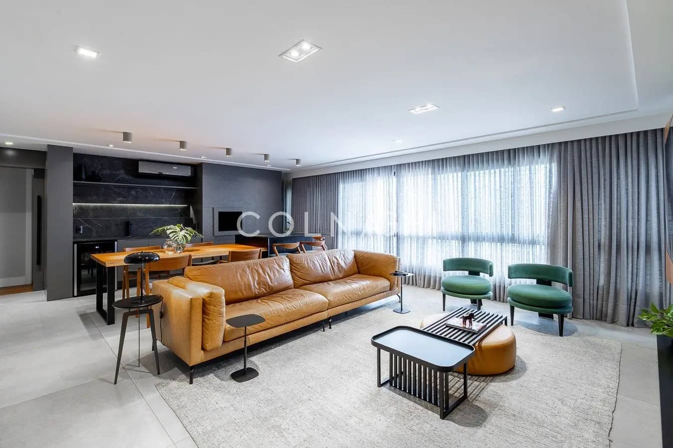 Apartamento · 3 dormitórios em Petrópolis — Foto 1