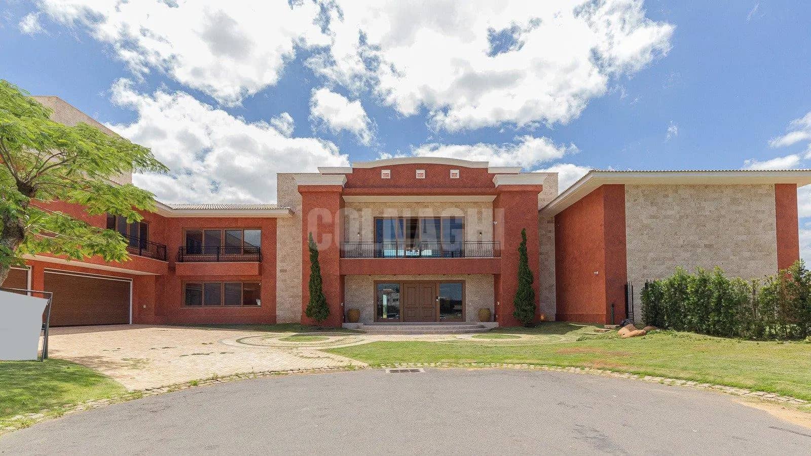 Casa em Condomínio · 4 dormitórios no Sans Souci — Foto 1