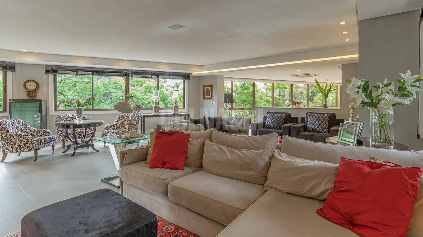 Apartamento · 3 dormitórios na Bela Vista — Foto 1