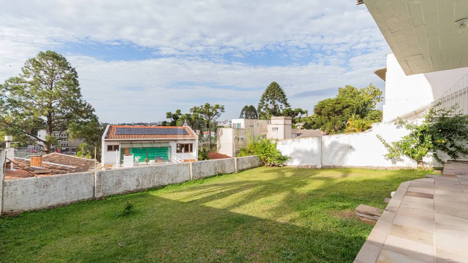 Casa · 5 dormitórios no Três Figueiras — Foto 1