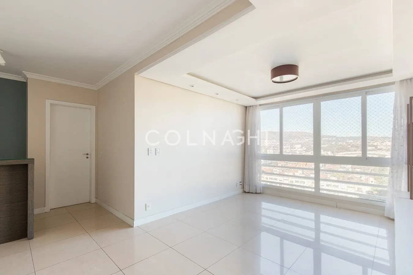 Apartamento · 3 dormitórios em Petrópolis — Foto 1