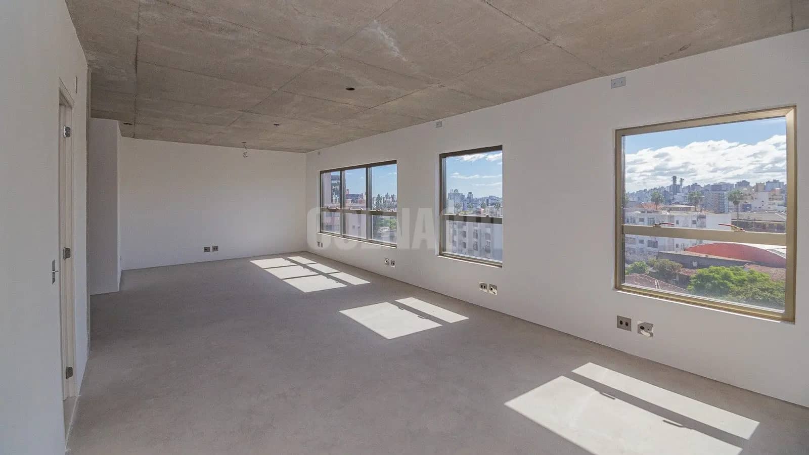 Apartamento · 2 dormitórios em Petrópolis — Foto 1
