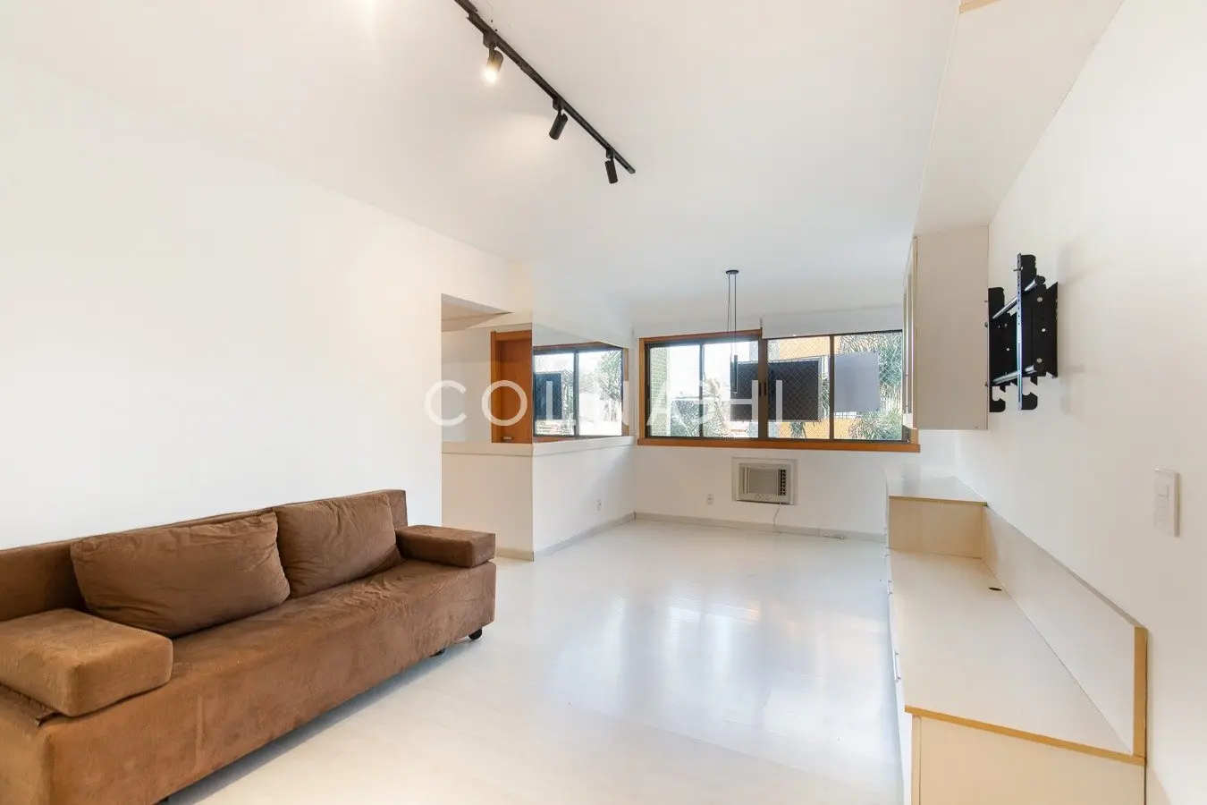 Apartamento · 3 dormitórios no Santa Cecília — Foto 1