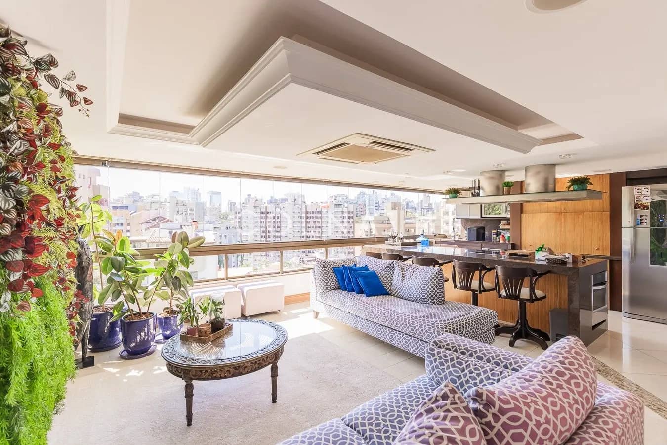 Apartamento · 5 dormitórios na Bela Vista — Foto 1
