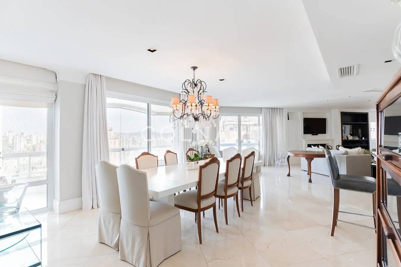 Apartamento · 3 dormitórios na Bela Vista — Foto 1