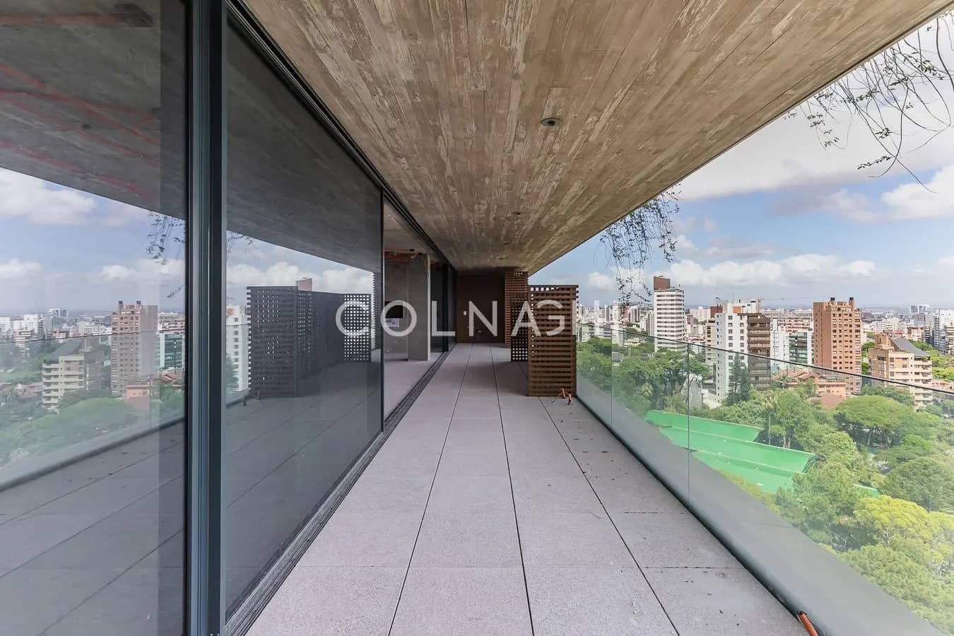 Apartamento · 3 dormitórios em Petrópolis — Foto 1