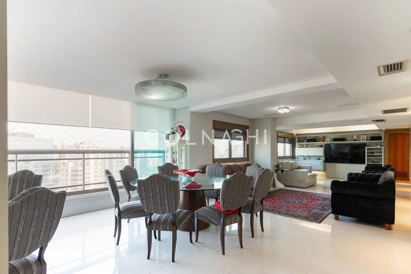 Apartamento Duplex · 5 dormitórios no Três Figueiras — Foto 1