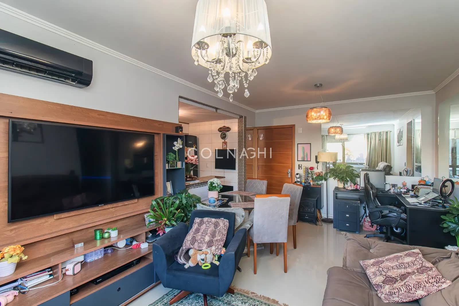 Apartamento · 2 dormitórios no Passo da Areia — Foto 1