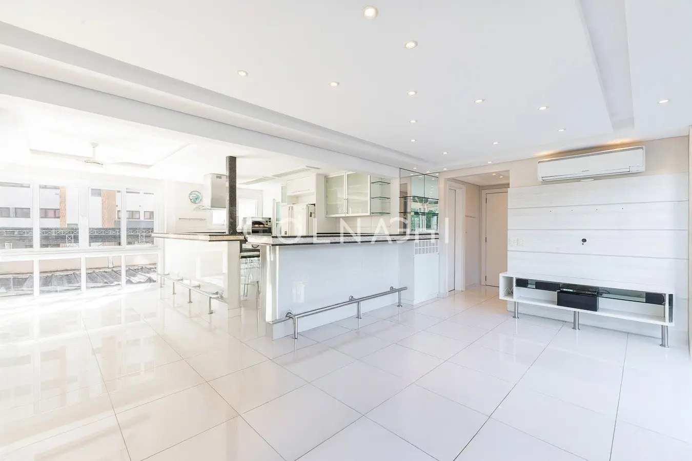 Apartamento · 3 dormitórios na Bela Vista — Foto 1