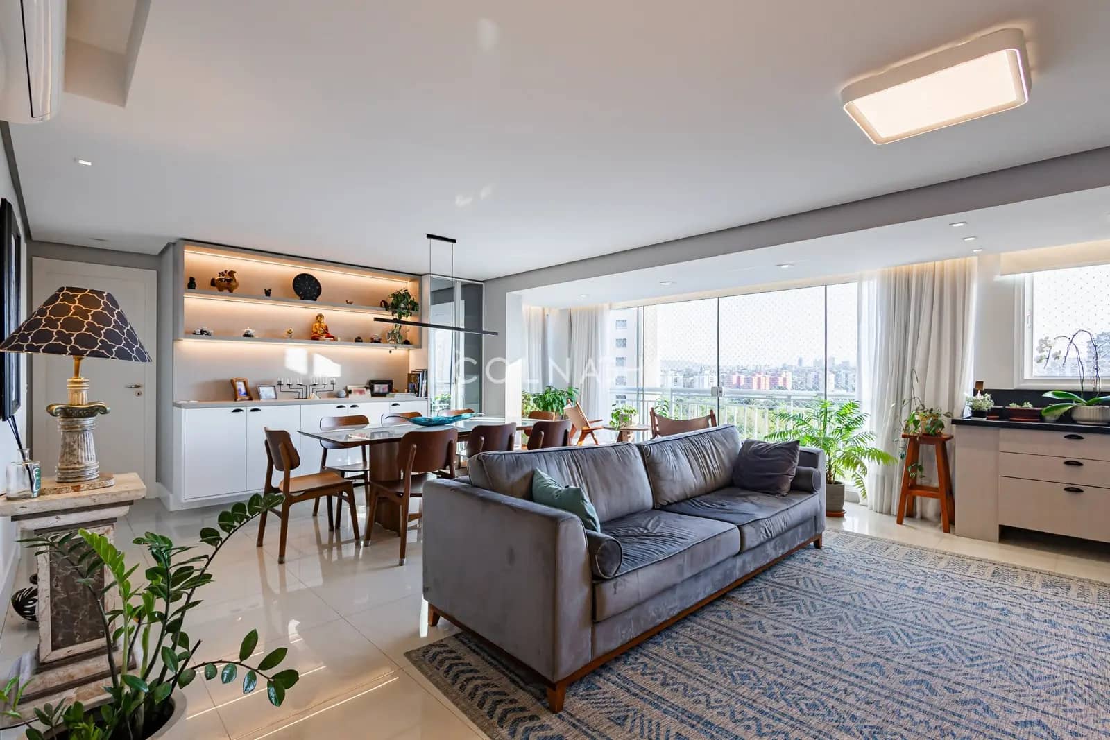 Apartamento · 3 dormitórios no Jardim Europa — Foto 1