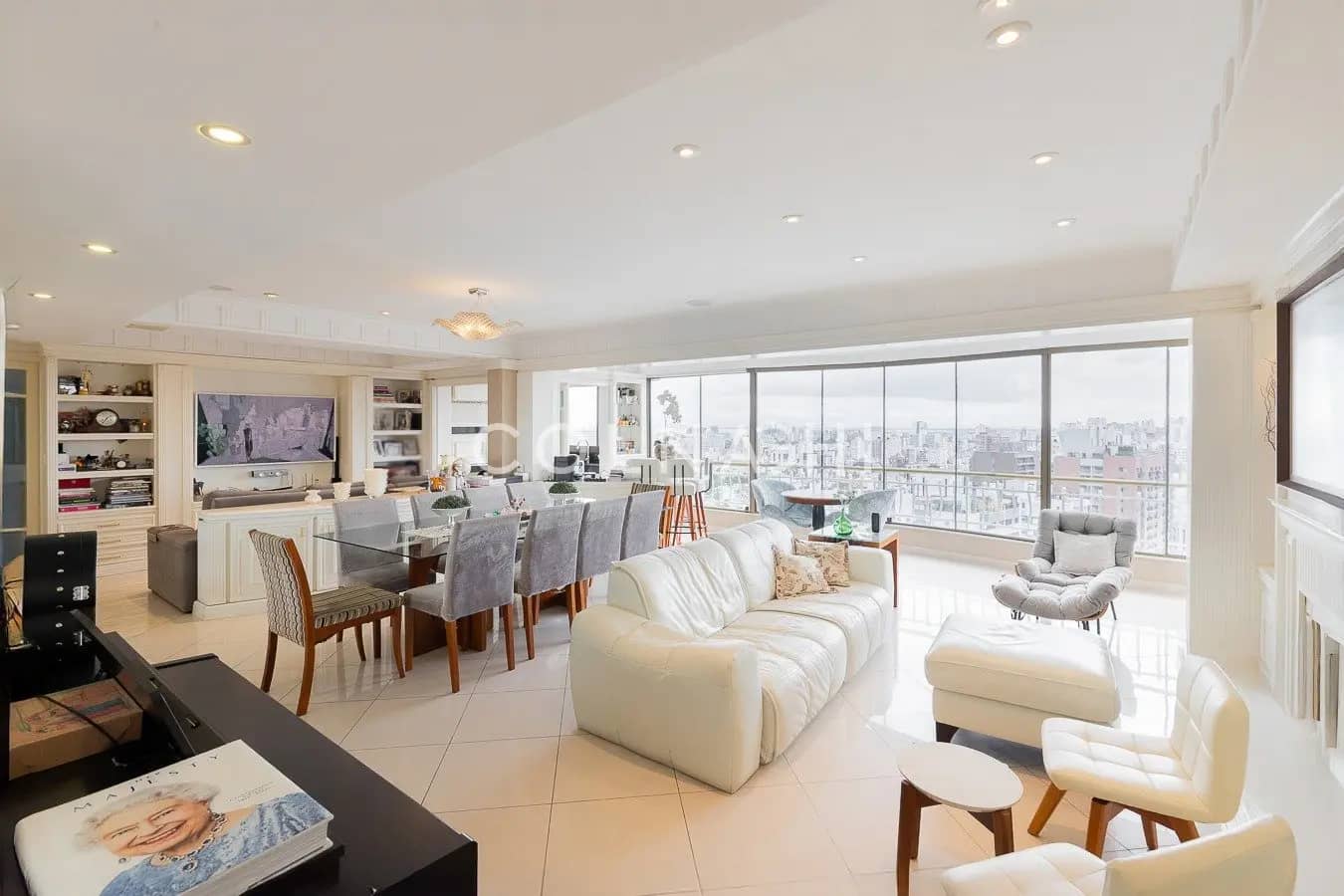 Apartamento · 3 dormitórios no Moinhos de Vento — Foto 1