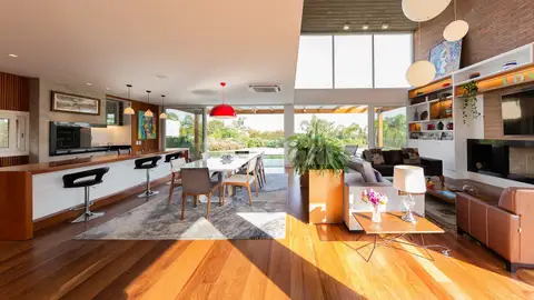 Casa em Condomínio no Sans Souci