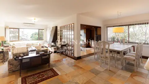 Apartamento no Mont Serrat