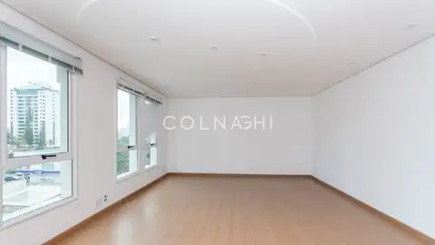 Conjunto Comercial no Auxiliadora