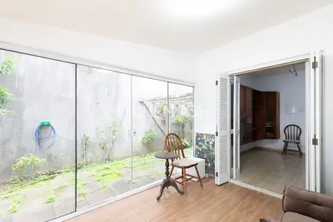 Casa Comercial no Menino Deus