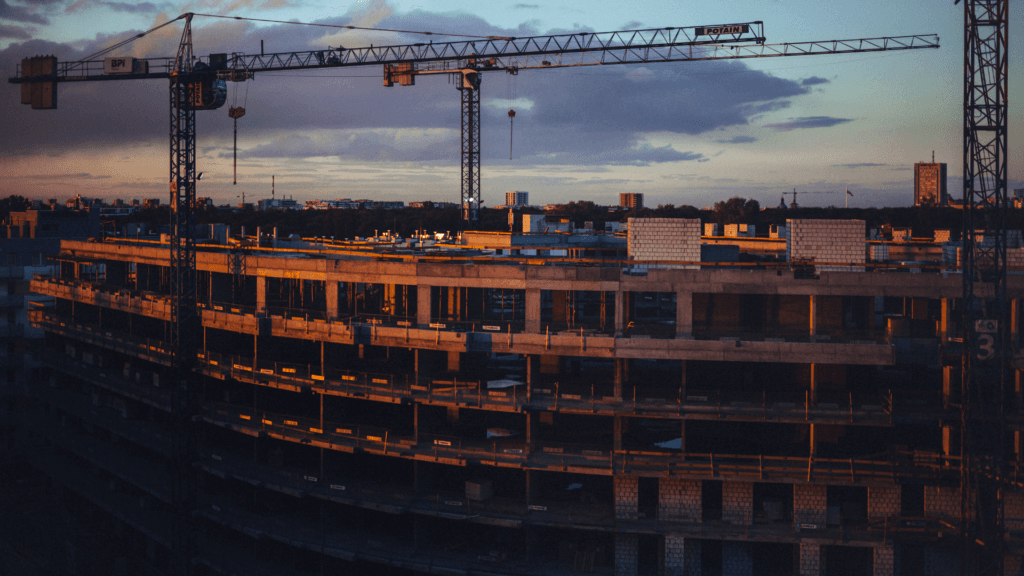INCC-M agosto 2026: índice sobe para 0,85% e acumula 6,56% em 12 meses