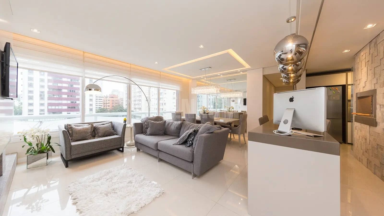 Apartamento · 3 dormitórios no Moinhos de Vento — Foto 1