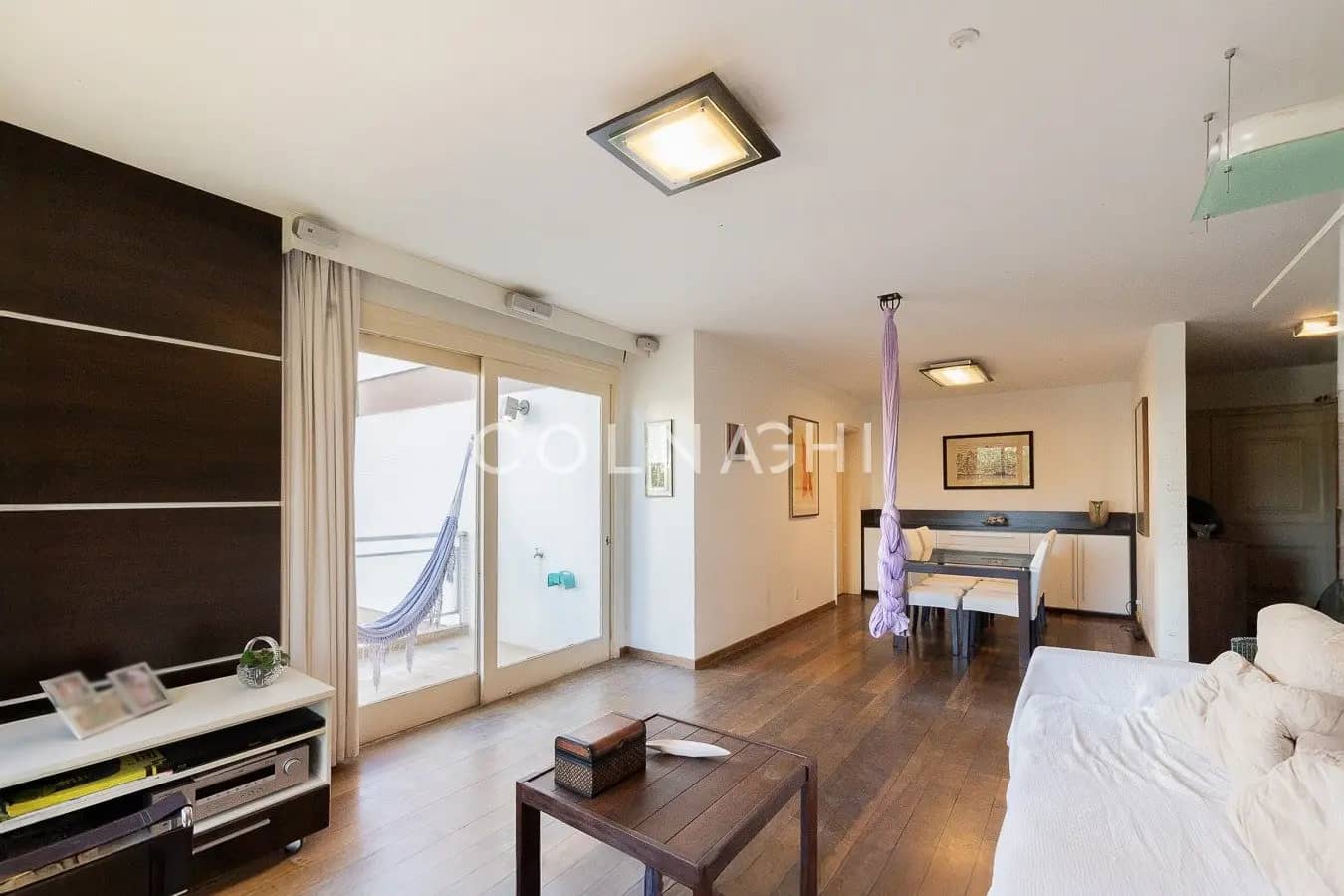 Apartamento · 3 dormitórios no Mont Serrat — Foto 1