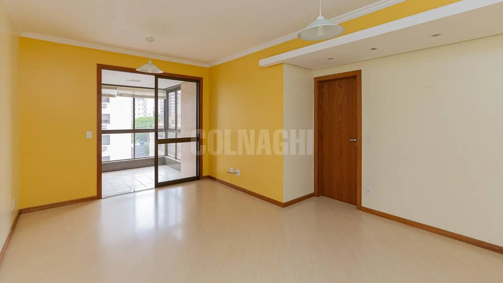 Apartamento · 3 dormitórios em Petrópolis — Foto 1