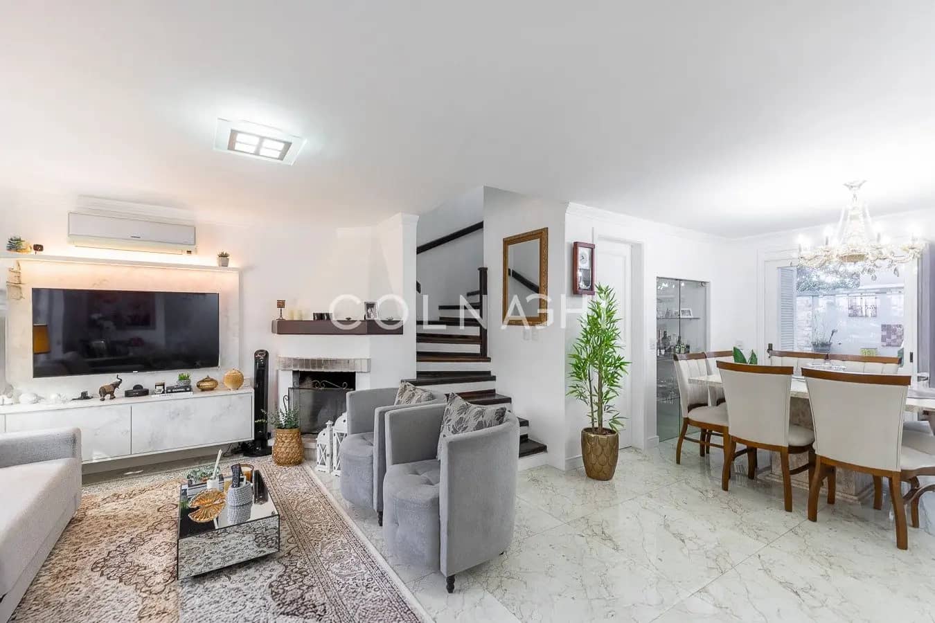 Casa · 3 dormitórios no Chácara das Pedras — Foto 1