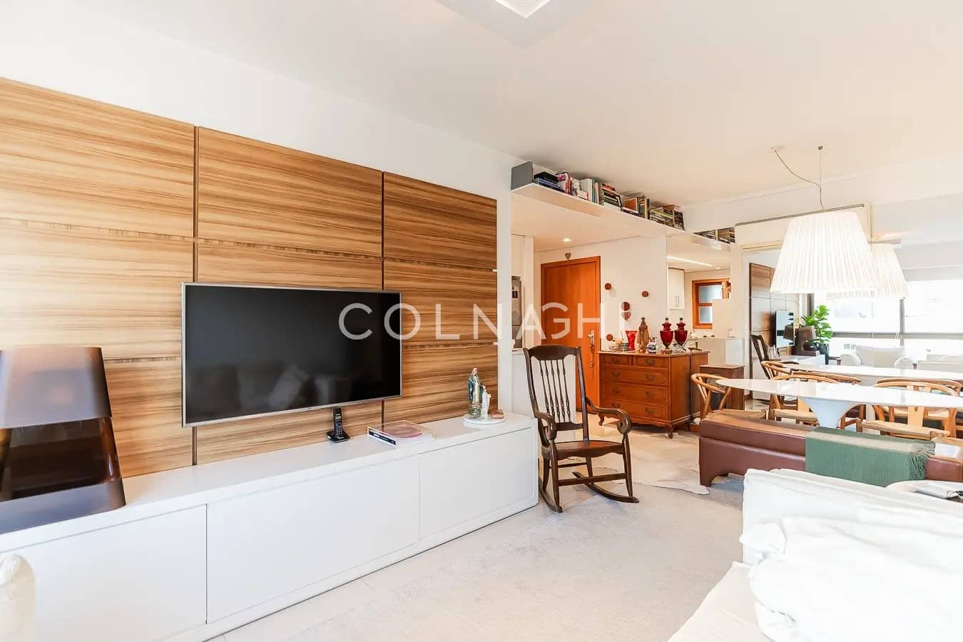 Apartamento · 2 dormitórios em Petrópolis — Foto 1