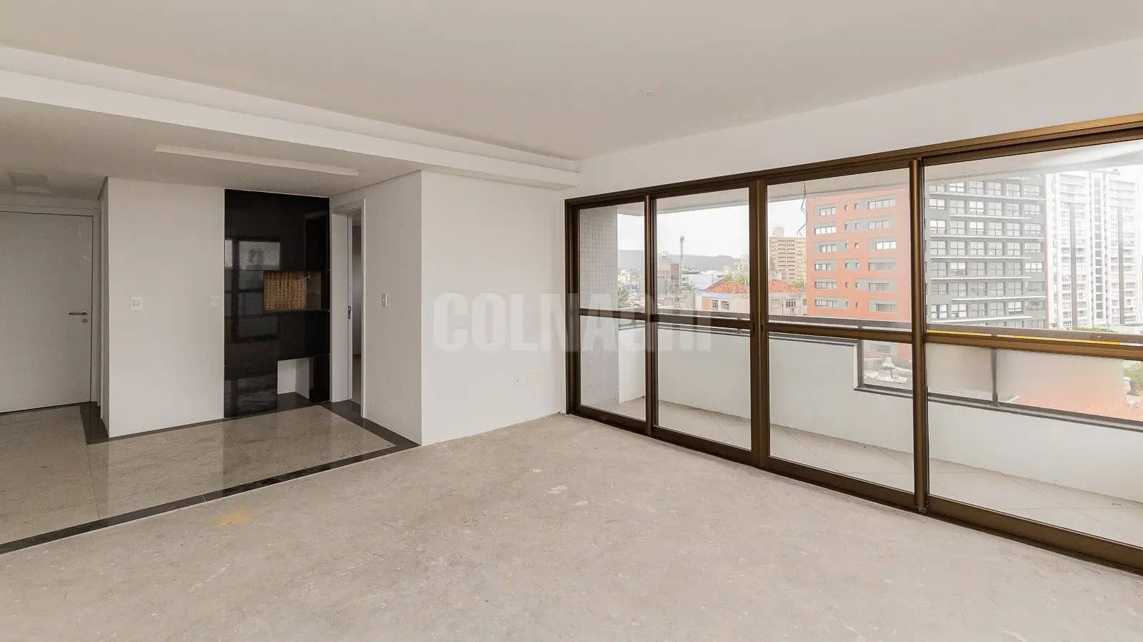 Apartamento · 3 dormitórios em Petrópolis — Foto 1