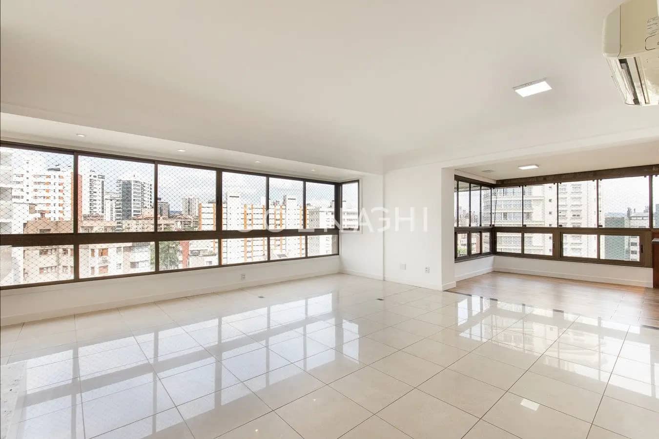 Apartamento · 4 dormitórios na Bela Vista — Foto 1