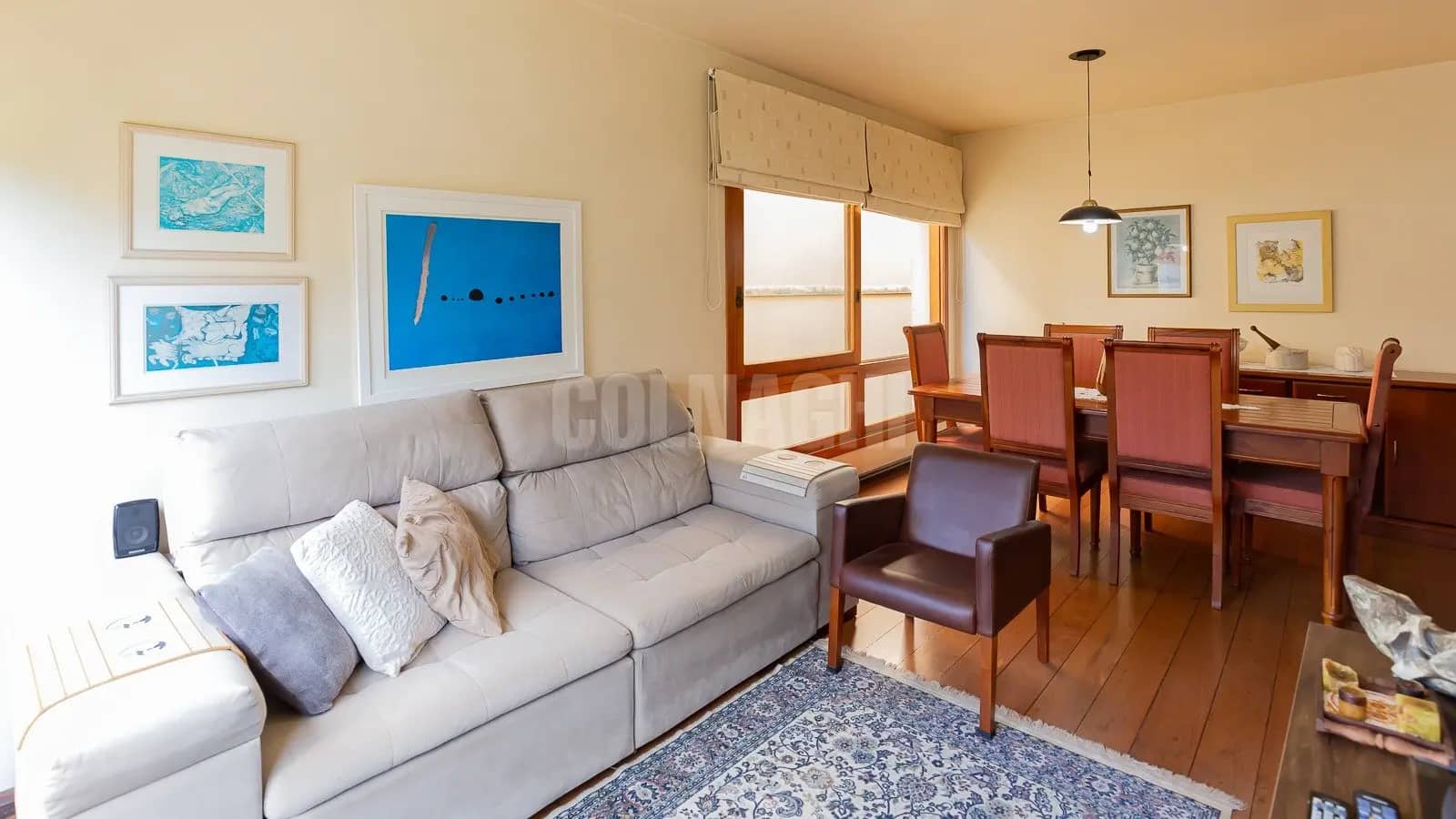 Apartamento · 3 dormitórios no Mont Serrat — Foto 1