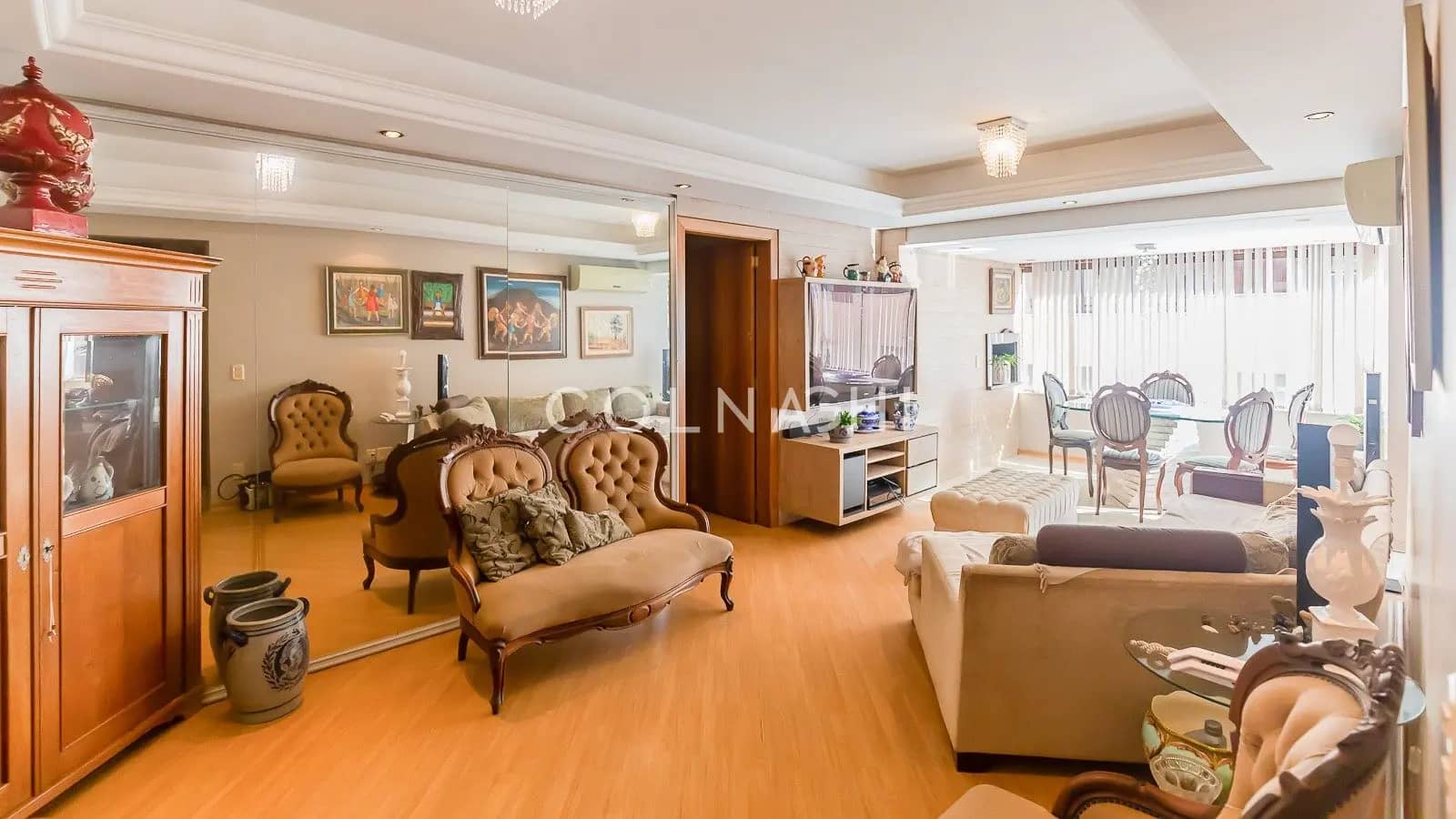 Apartamento · 3 dormitórios no Mont Serrat — Foto 1
