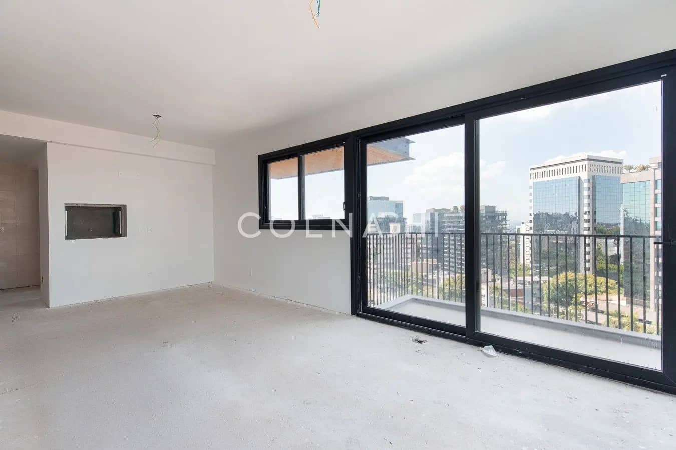 Apartamento · 3 dormitórios em Petrópolis — Foto 1