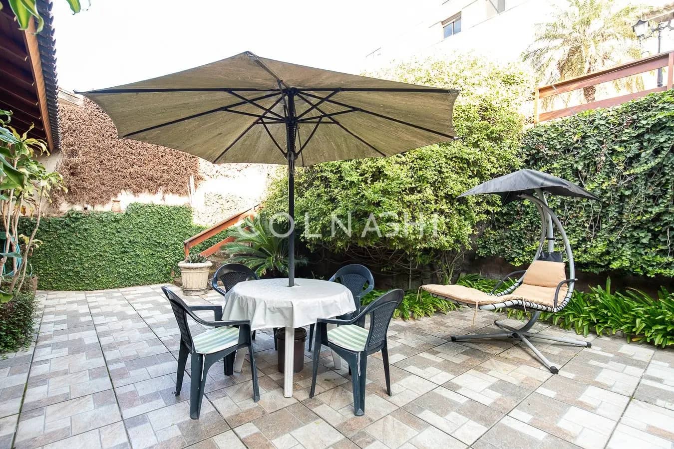 Casa · 4 dormitórios no Chácara das Pedras — Foto 1