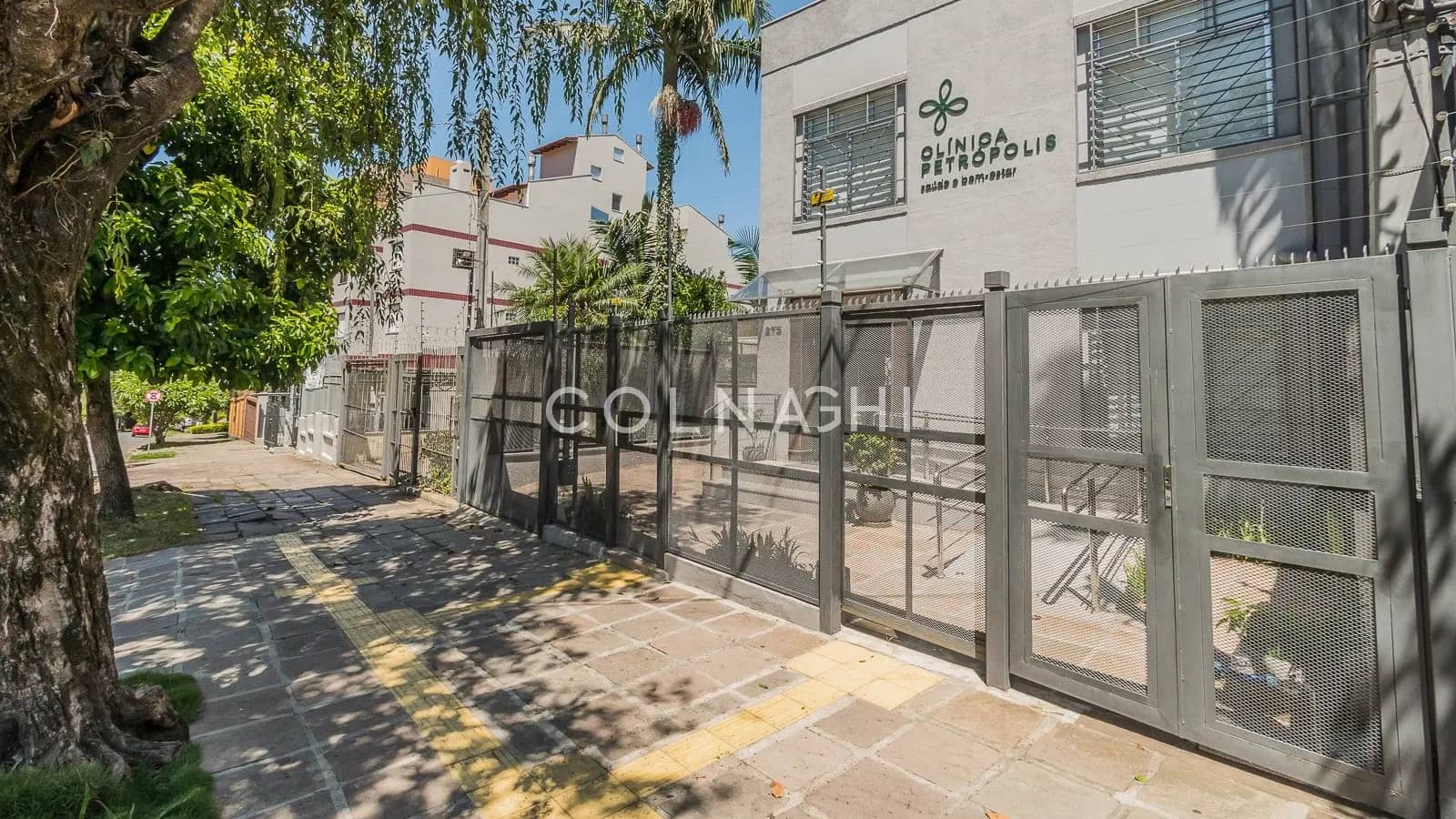 Prédio Comercial em Petrópolis — Foto 1