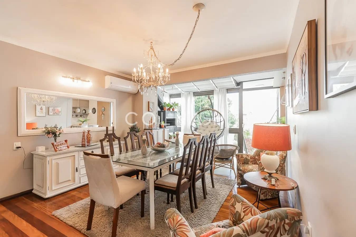 Casa · 4 dormitórios na Auxiliadora — Foto 1
