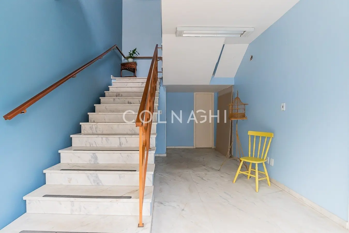 Prédio Comercial · 6 dormitórios no Moinhos de Vento — Foto 1