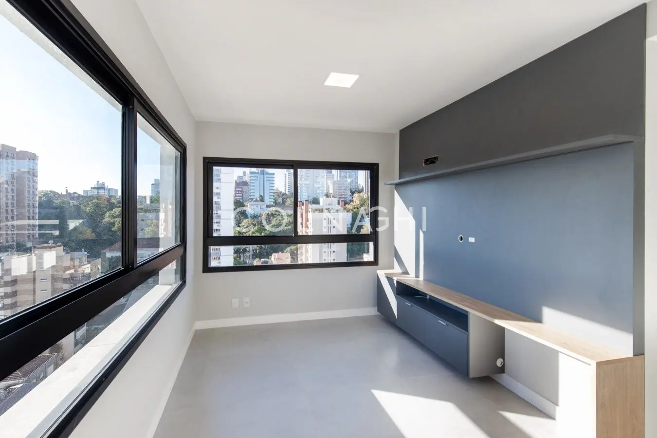 Apartamento · 2 dormitórios no Rio Branco — Foto 1