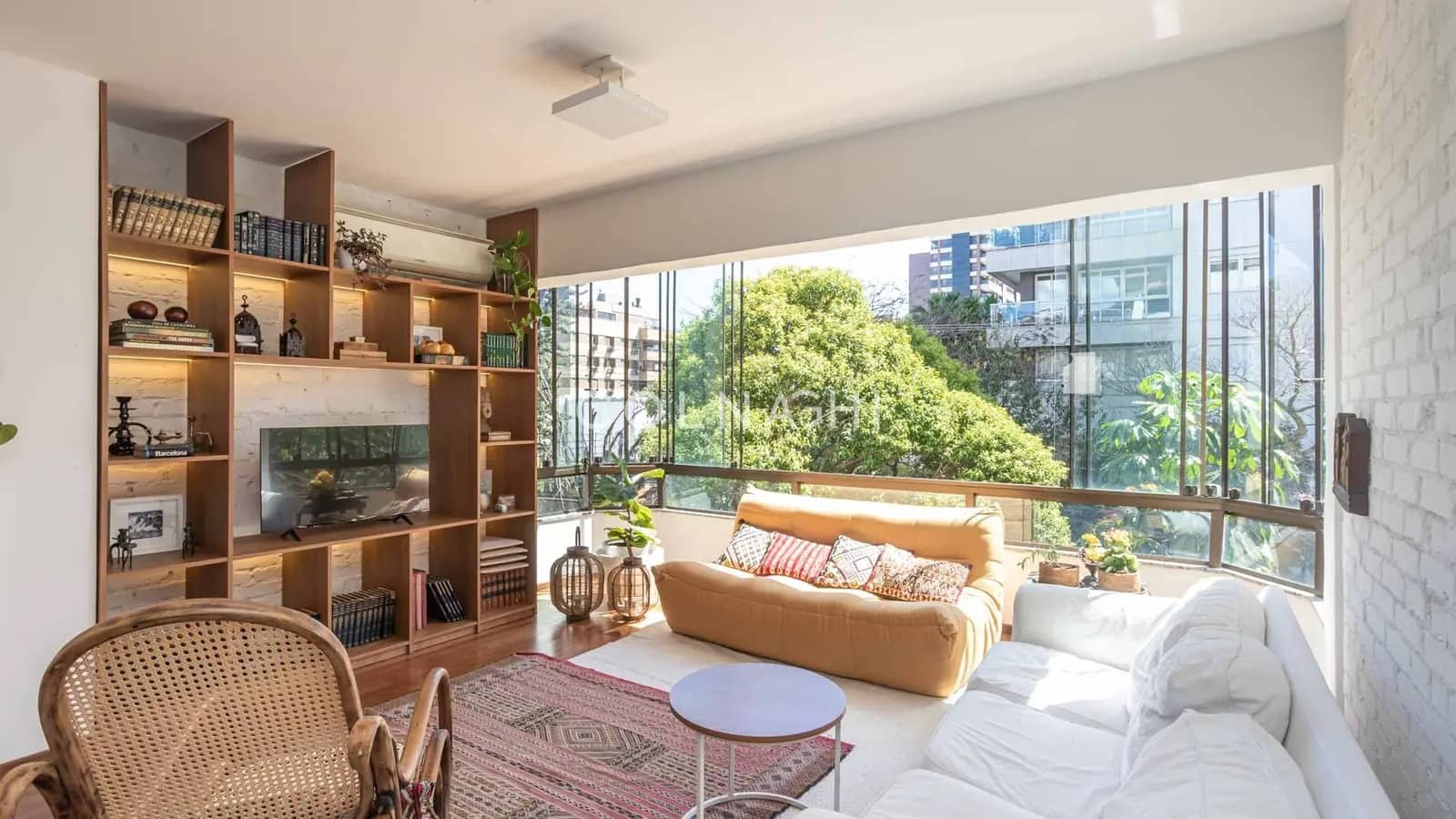 Apartamento · 3 dormitórios em Petrópolis — Foto 1