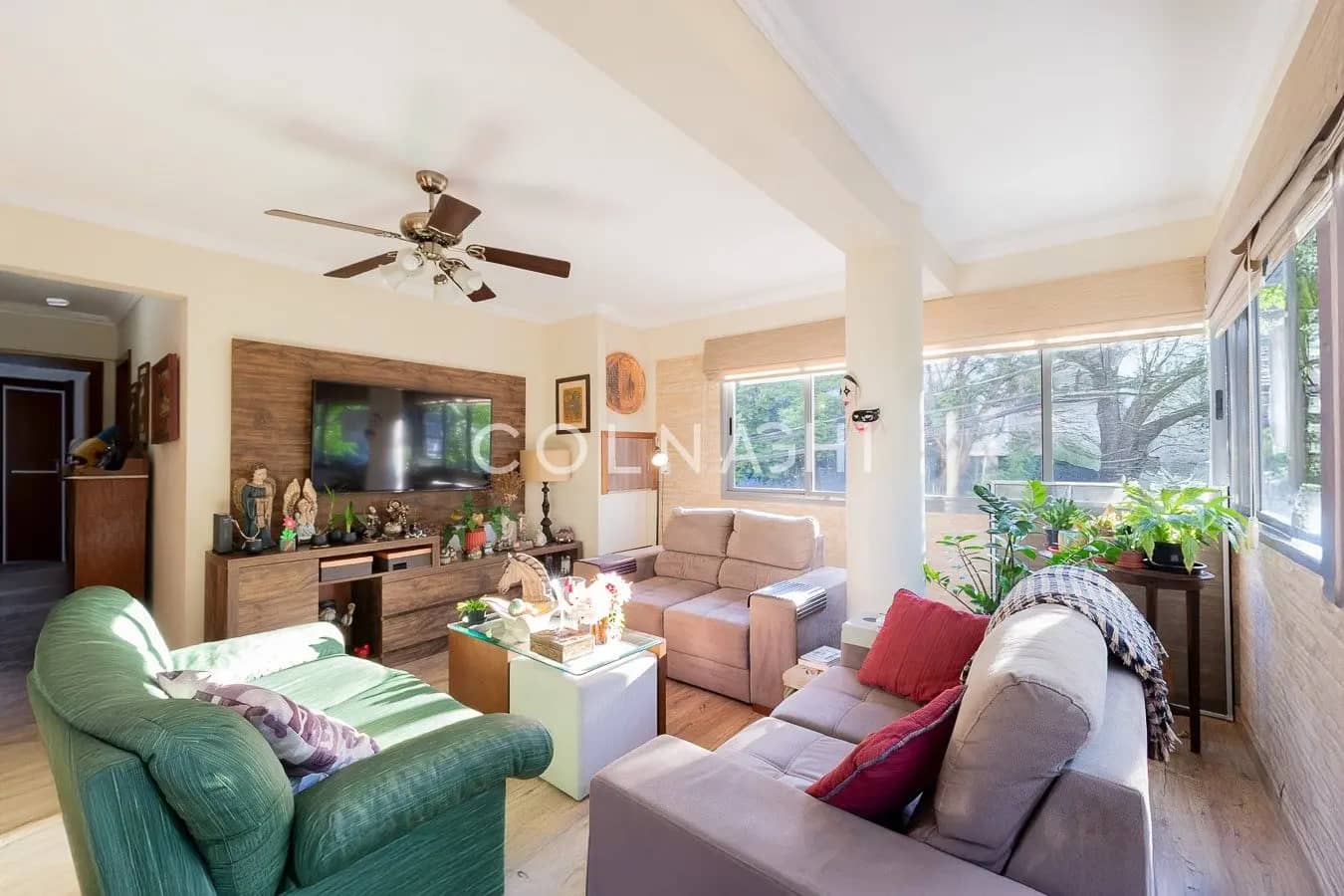 Apartamento · 2 dormitórios em Petrópolis — Foto 1
