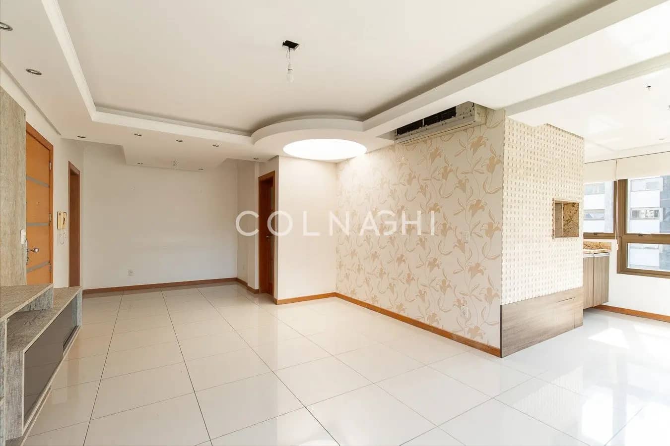 Apartamento · 2 dormitórios na Independência — Foto 1