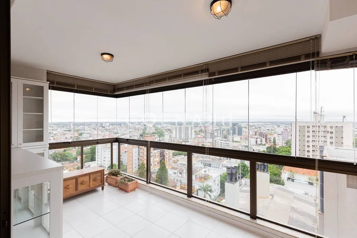 Apartamento · 3 dormitórios em Higienópolis — Foto 1